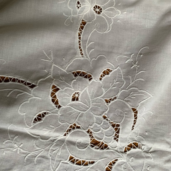 Vintage Table Linens - Picture 5 of 6